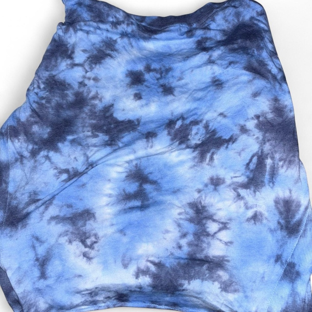 No Boundaries Blue Tie-Dye Graphic Shirt NWOT - Picture 2 of 4